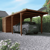 Carport Léon avec annexe en ambiance en extérieur avec un véhicule garé en dessous et la porte de l'annexe ouverte vu de 3/4