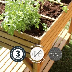 Carré potager surélevé en bois Küb 100 L avec des icônes signalant sa garantie, son traitement et son feutre géotextile inclus