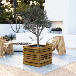 Bac à fleurs lign Z 143L en situation sur une terrasse moderne