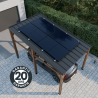 Panneaux solaires mis en situation sur un carport avec la garantie de 20 affichée