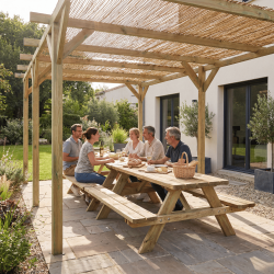 Henri utilisé en pergola, avec une famille prenant le déjeuner en dessous sur des tables de pique-nique